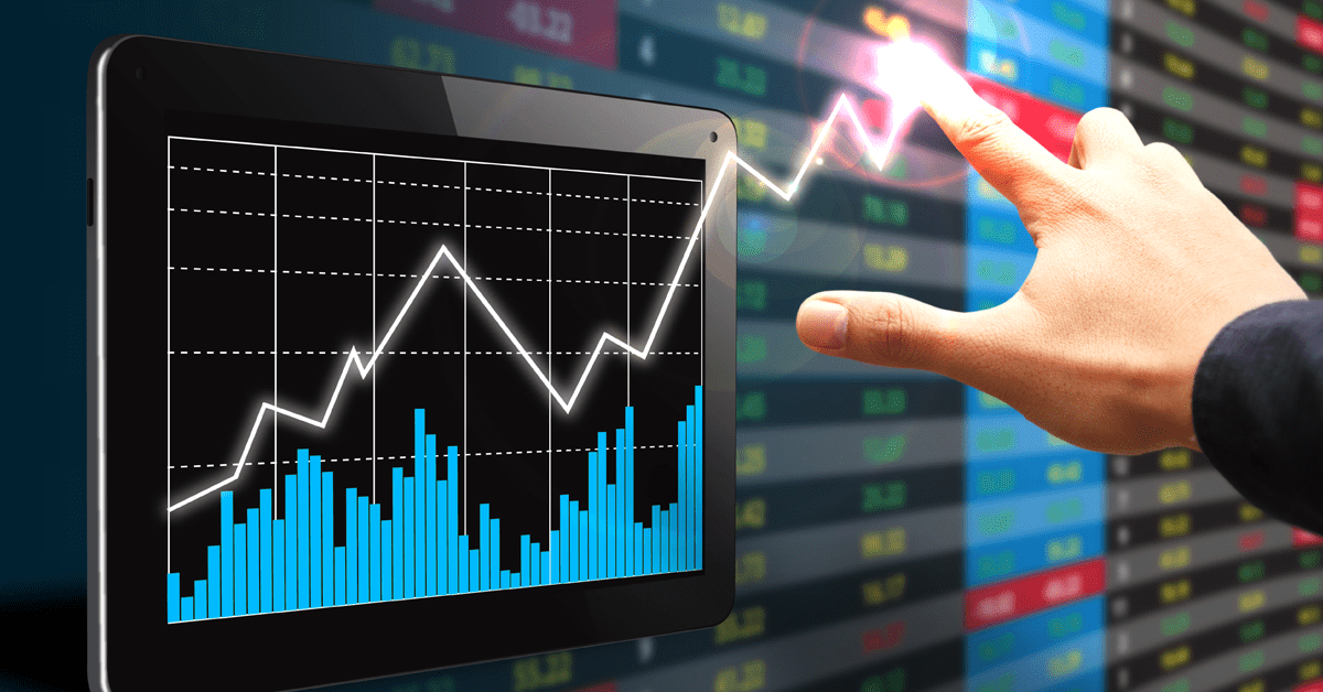 The crypto market operates in cycles, including accumulation, uptrend, distribution, and downtrend phases. Recognizing these cycles can help traders make informed decisions. Key phases to watch for in August 2024 include