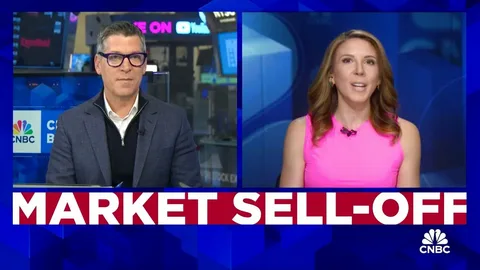 Crypto Stocks Plunge: Analyzing the Impact of Economic Concerns and the $1.4B Hack on Market Stability 61 Crypto Stocks Plunge